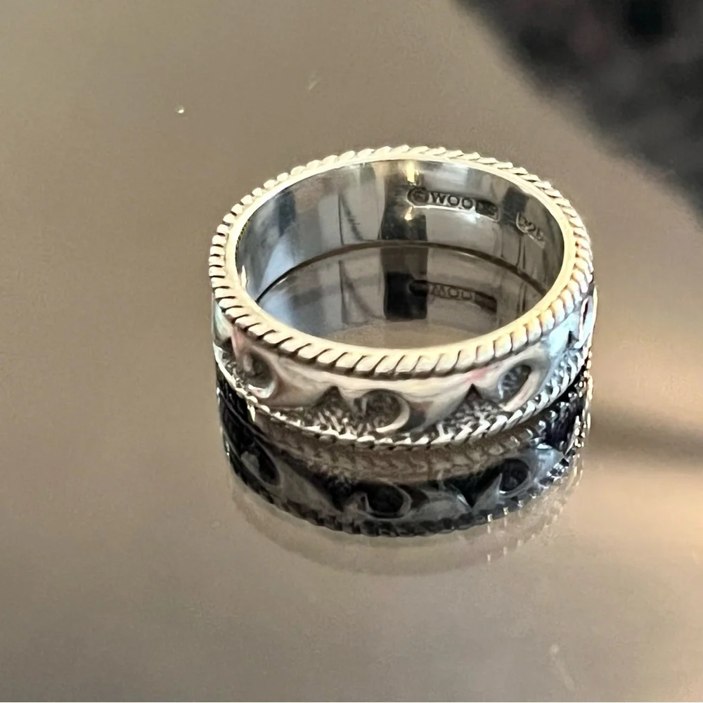 Sterling Silver Wave Band Ring Stamped 925 By Woods Unisex Size 8